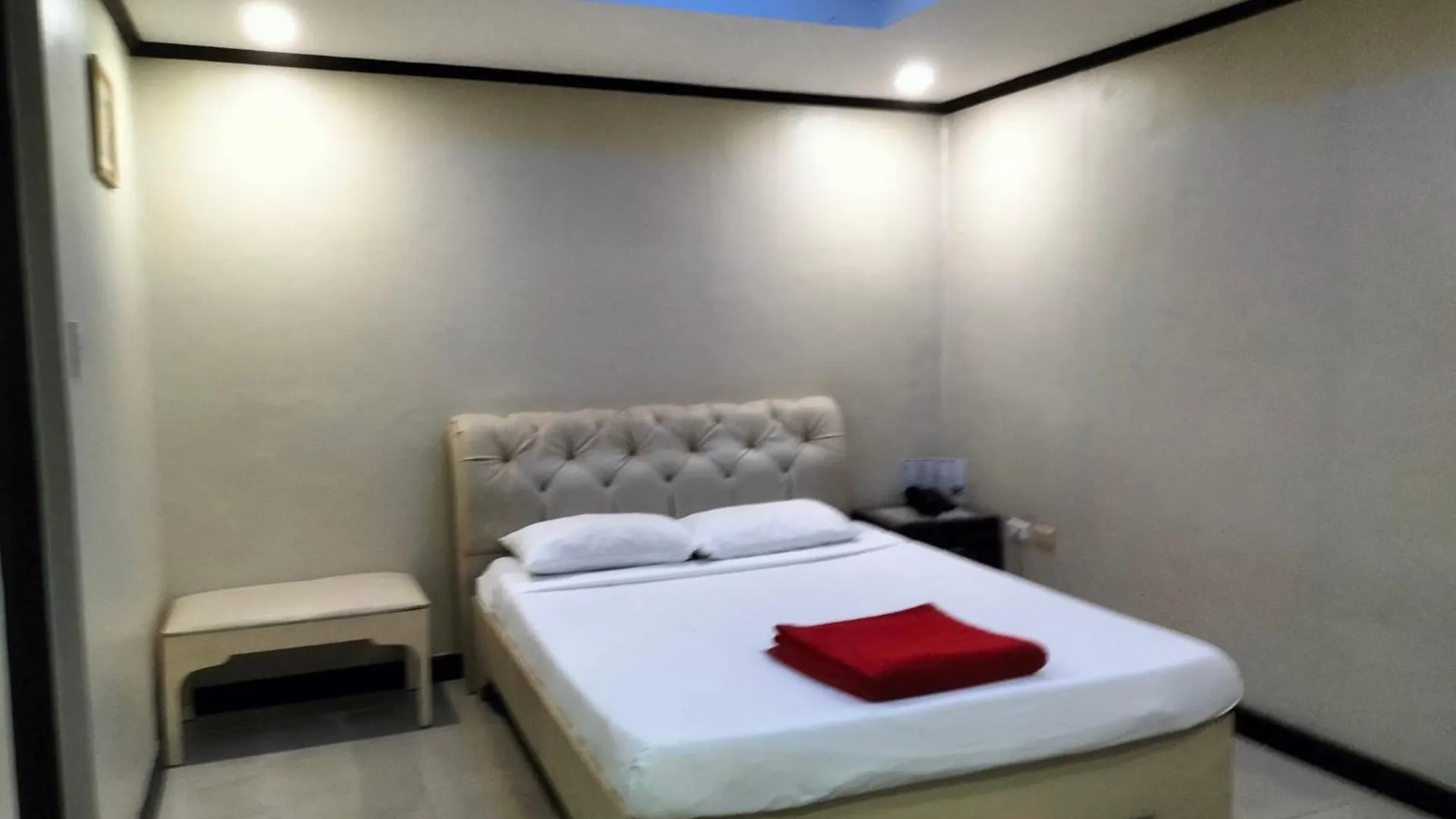 Pj Inn Hotel آنغلوس
