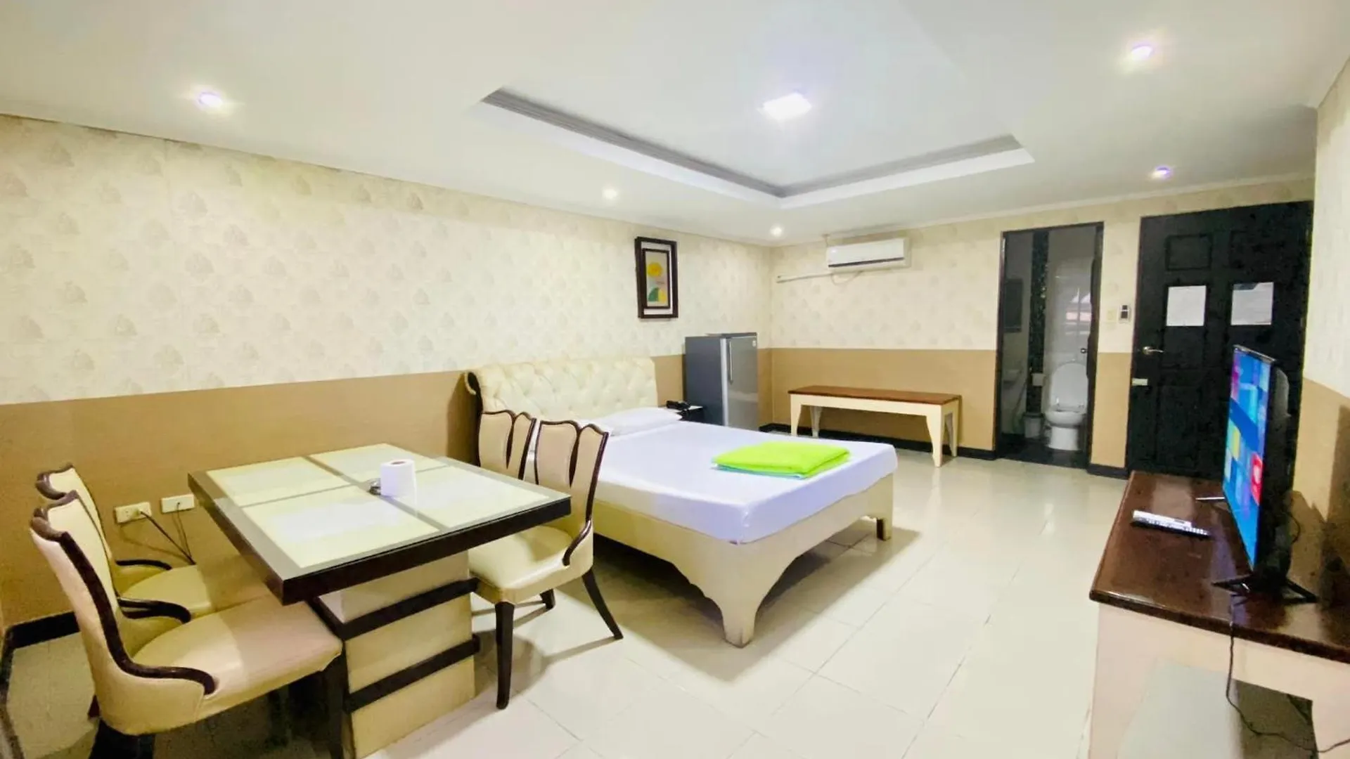 Pj Inn Hotel آنغلوس