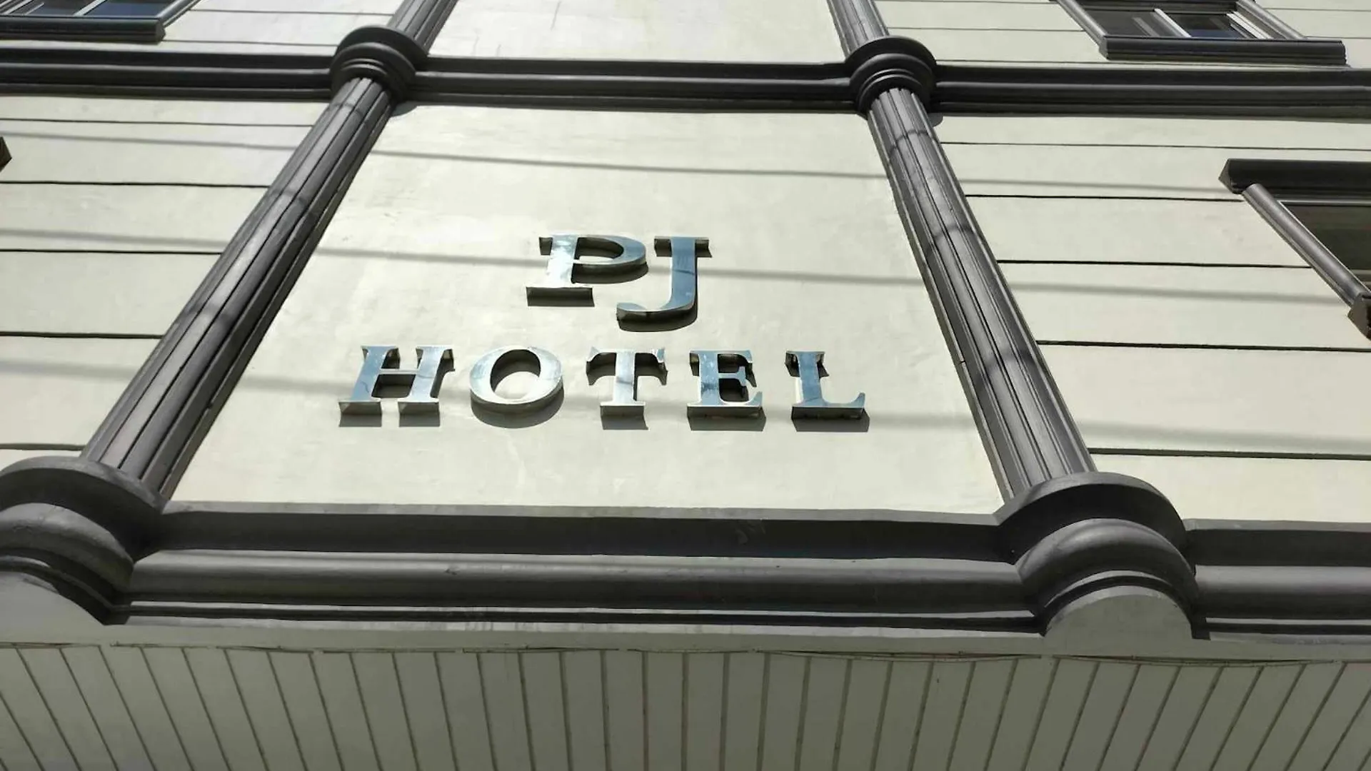 Pj Inn Hotel آنغلوس